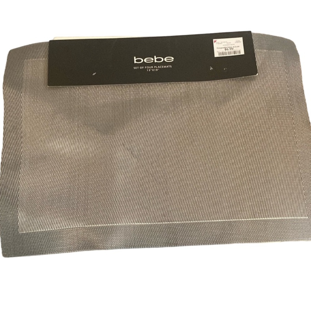 BeBe placemats